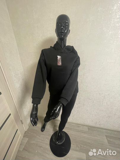 Спортивный костюм новый