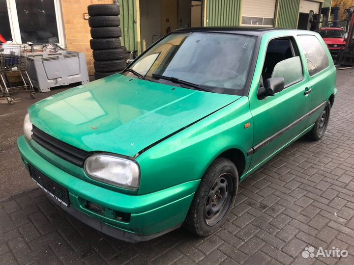 Разбор на запчасти Volkswagen Golf 3 1991-1997