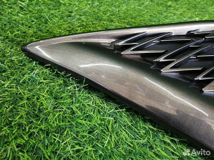 Решетка в бампер левая Lexus Nx200 Z10 2018