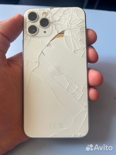 iPhone 11 Pro, 64 ГБ