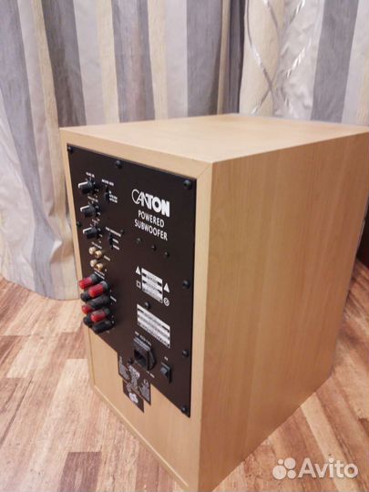 Активный сабвуфер canton