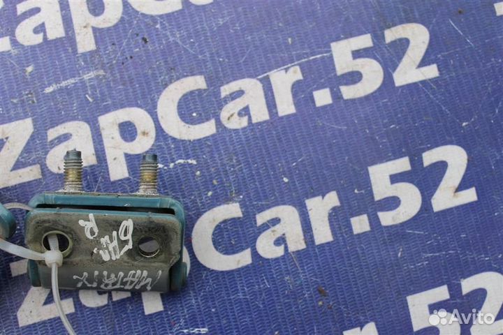 Петля крышки багажника Хендай Матрикс