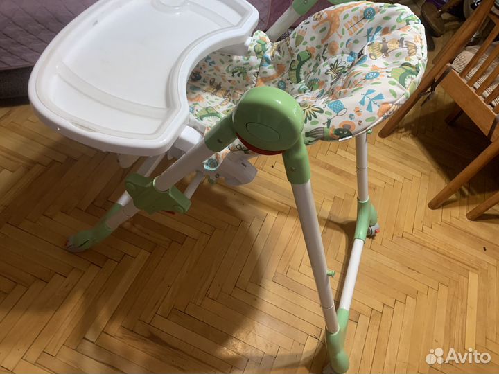 Стульчик для кормления
