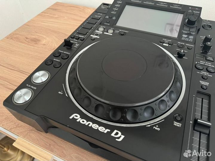 Pioneer CDJ-2000 nexus 2