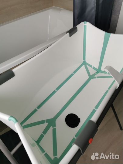 Ванночка stokke детская для купания на подставке