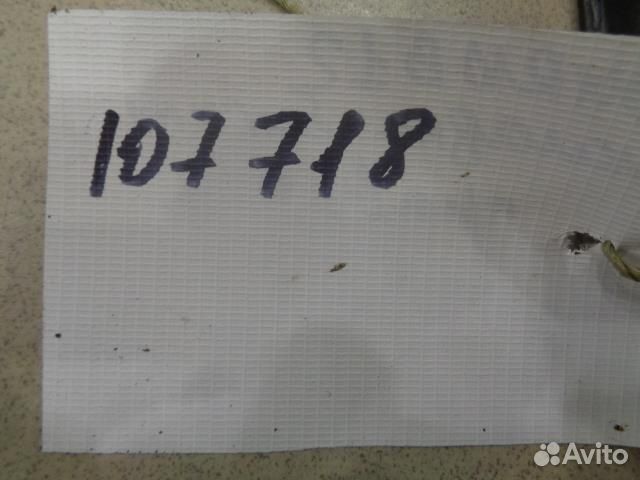 Направляющая шторки багажника правая Subaru Outba