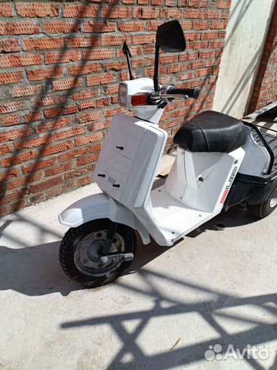 Honda gyro up