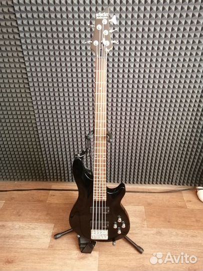 Бас-гитара Schecter Omen-5 BLK. Diamond Series