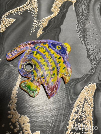 Брелок обвес на сумку Рыба из кожи ручная работа