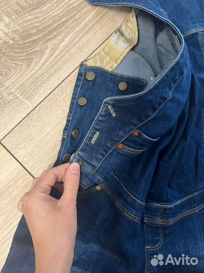 Джинсовый комбинезон для беременных