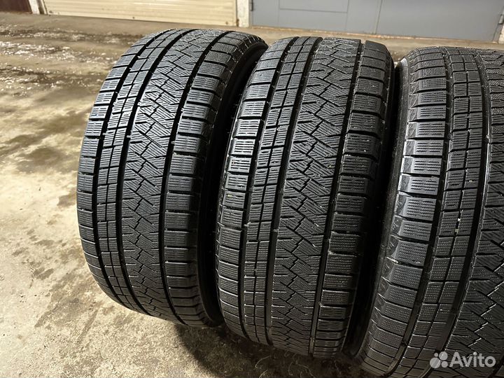 Triangle Snowlink TWT02 265/50 R19