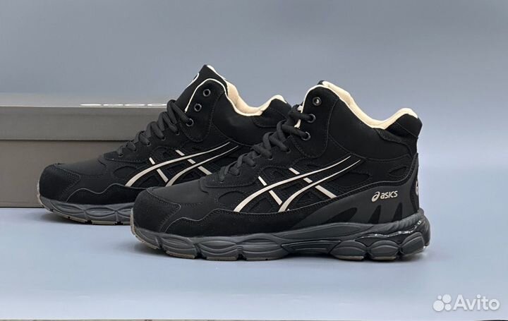 Кроссовки зимние мужские Asics