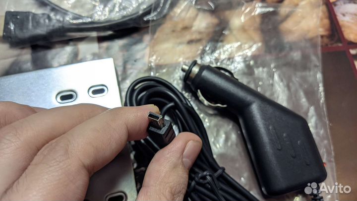 Крепление 3.5, mini hdmi, mini usb, автозарядка 3м
