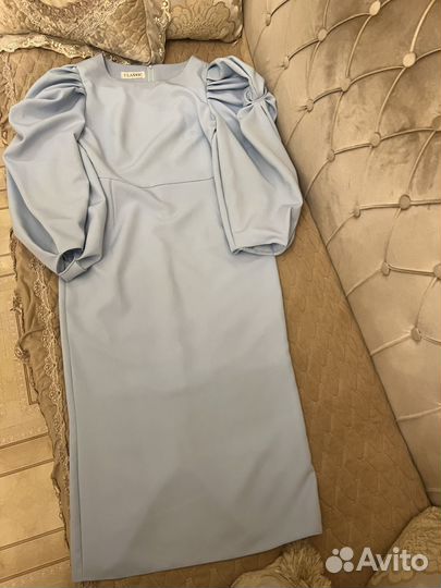 Новое Голубое Вечернее платье с разрезом