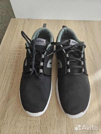 Кроссовки Decatlon 42 размер