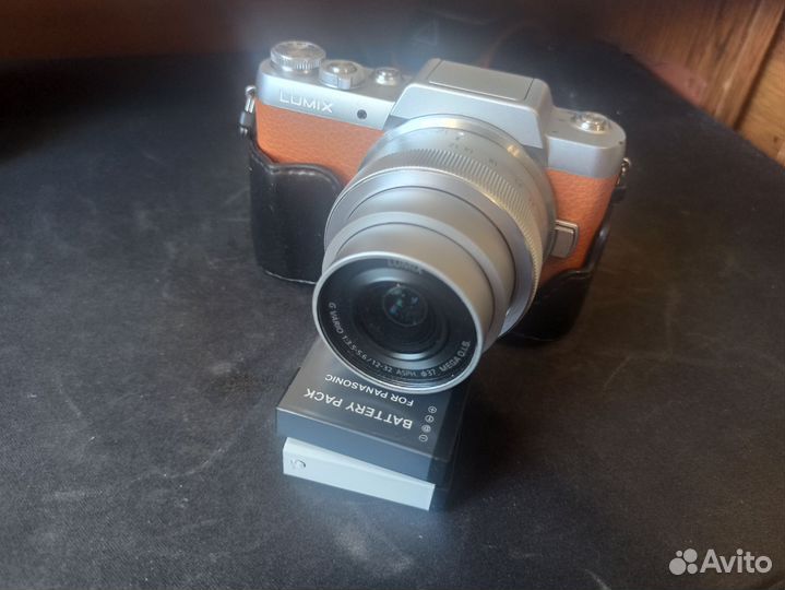 Panasonic Lumix GF7