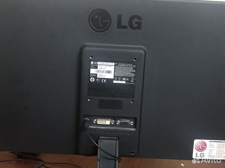 Монитор lg