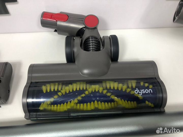 Пылесос Dyson v15gm