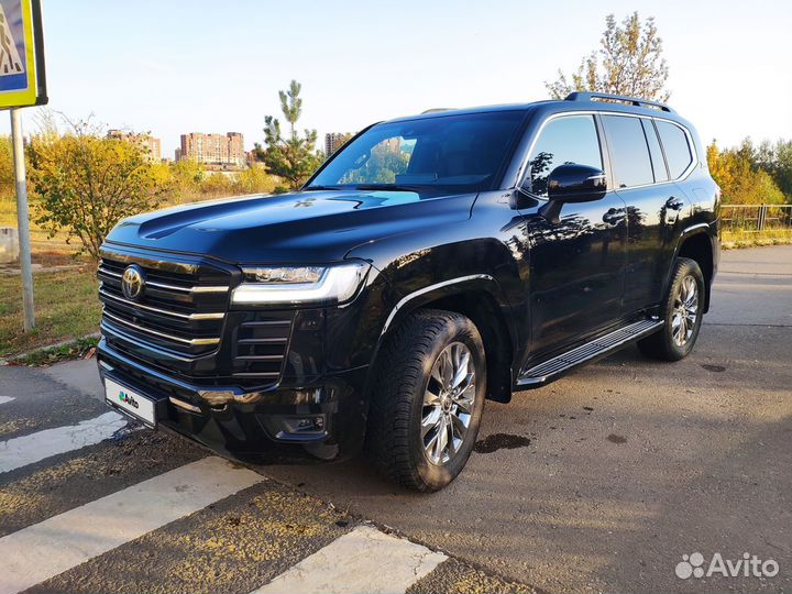 Toyota Land Cruiser 3.3 AT, 2022, 4 500 км