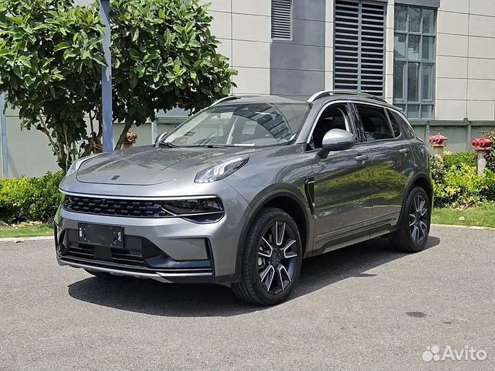 Lynk & Co 01 2.0 AT, 2021, 45 000 км