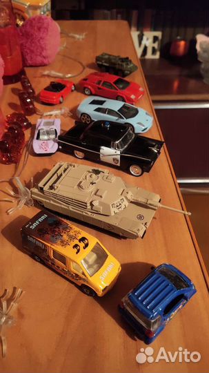 Машинки и мотоциклы модельки металлические игрушки