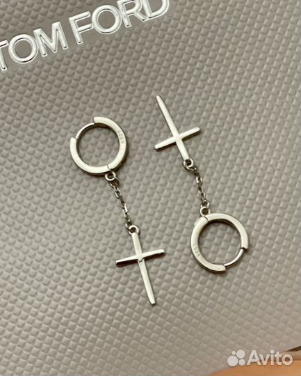 Серьги кресты серебро. С пробой