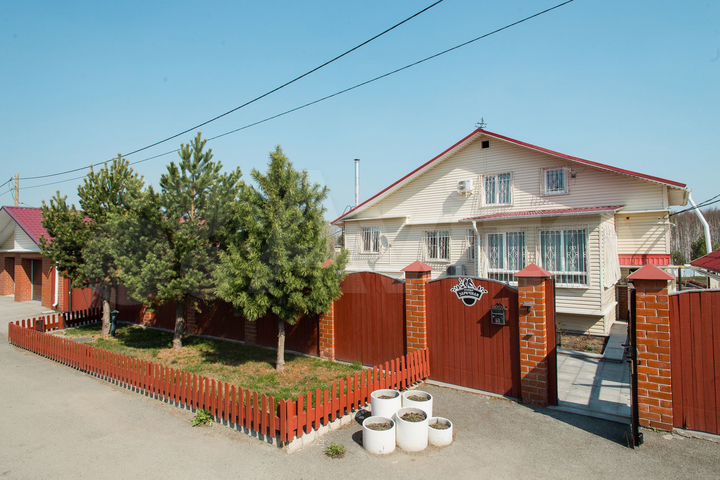 Дом 360 м² на участке 26 сот.