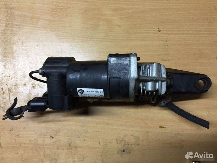 Компрессор пневмоподвески Bmw E61