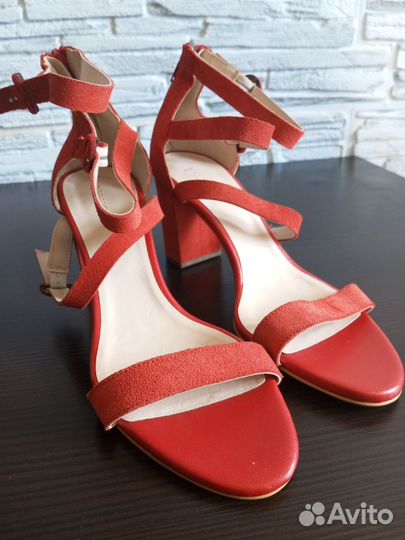 Босоножки. blanco оригинал