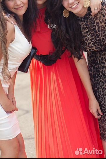 Продам платье