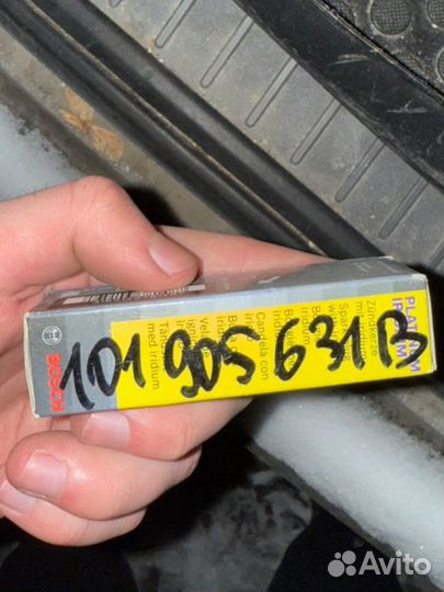 Свеча зажигания VAG 101905631B