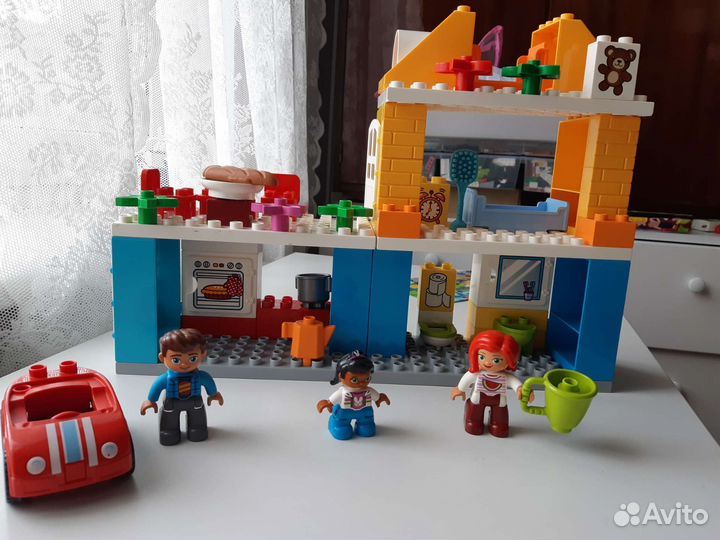 Lego duplo семейный дом