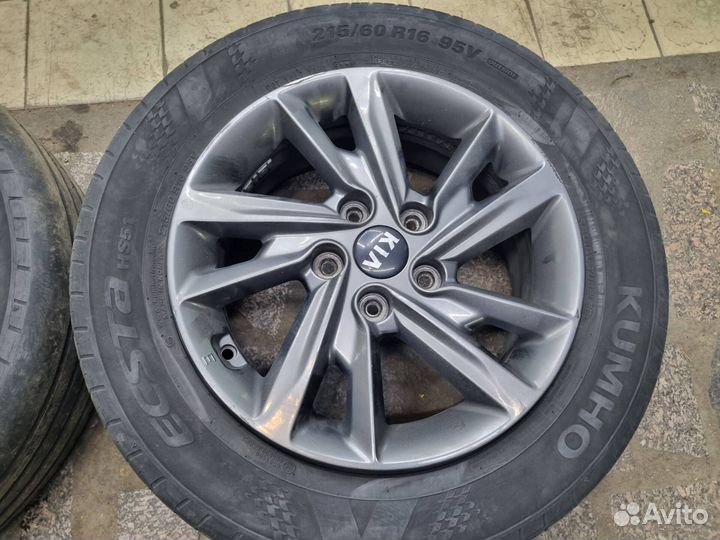 Колеса оригинал R16 215 60 16 Kia Optima 4