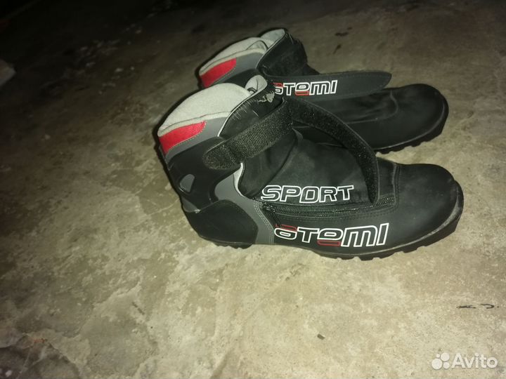 Лыжные ботинки atemi