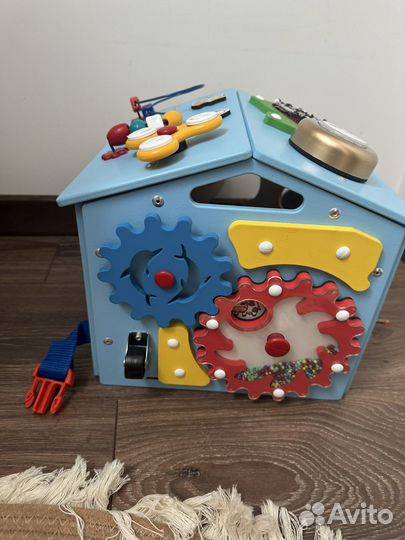 Бизиборд домик kimtoys