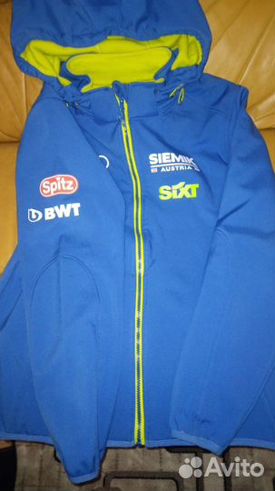 Лыжная куртка