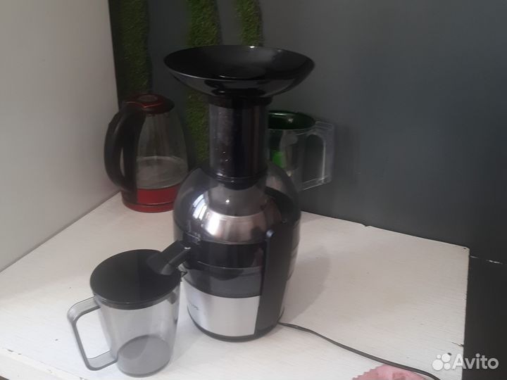 Соковыжималка philips HR 1864