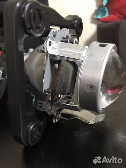 Линзы в фары Ford Explorer 5 дорест