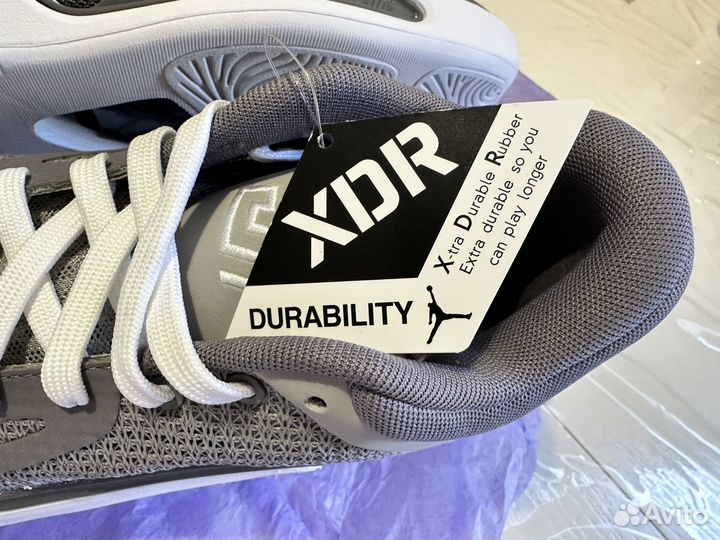 Кроссовки для баскетбола 40 размер