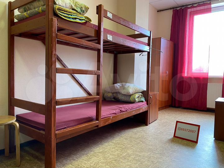 Комната 25 м² в > 9-к., 5/5 эт.