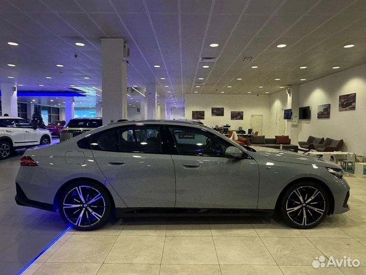 BMW 5 серия 2.0 AT, 2024