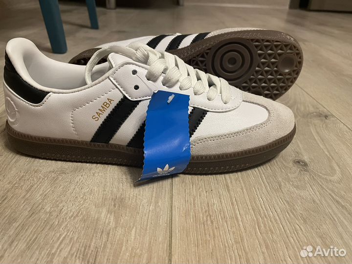 Кроссовки женские adidas 38 размер