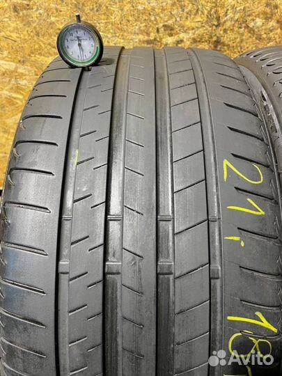 Bridgestone Alenza 001 275/35 R21