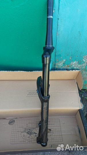 Вилка rock shox lyrik rct3 27.5 ход 170