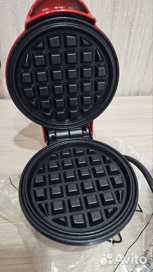 Мини вафельница электрическая