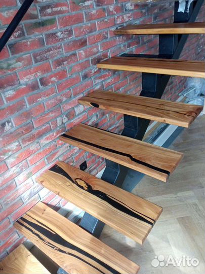 Столы и столешницы из натурального дерева