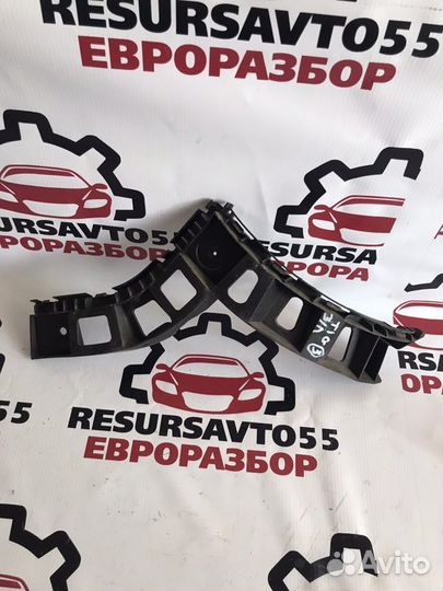 Крепление бампера заднее левое Vw Tiguan 5N 2.0