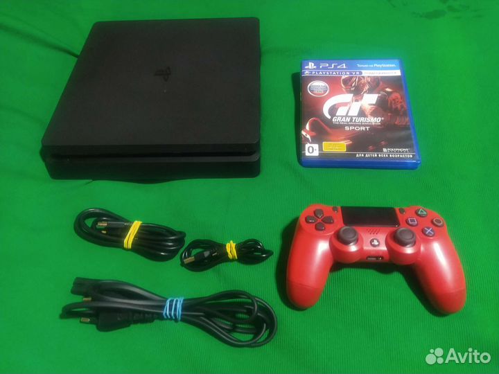 Sony PS4 Slim, 500гб, 1 геймпад +Диск