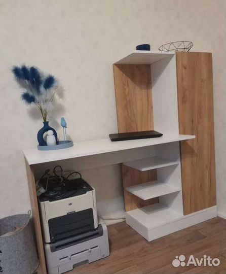 Стол компьютерный