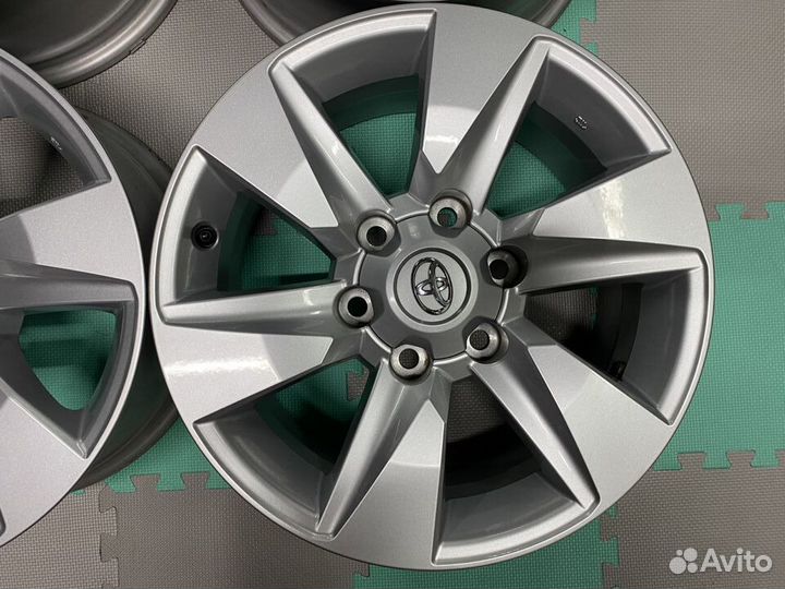 Комплект оригинальных дисков Toyota Prado